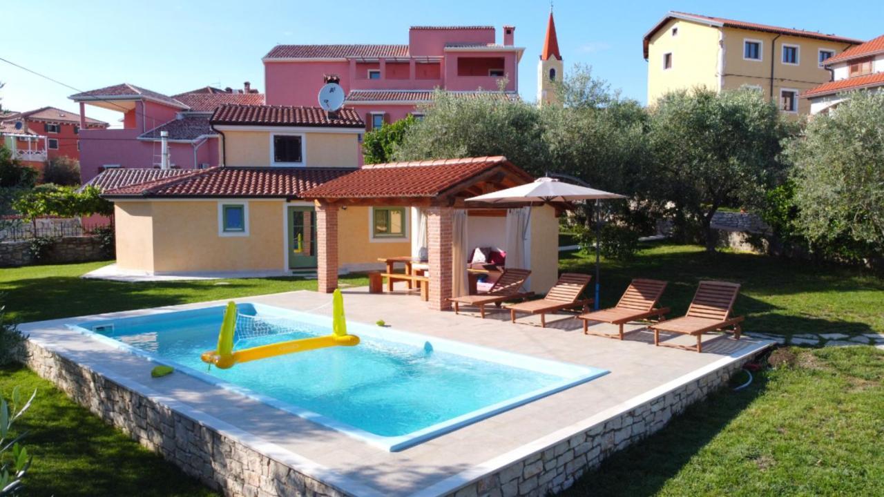 Damjanic Holiday House ブルトニグラ エクステリア 写真